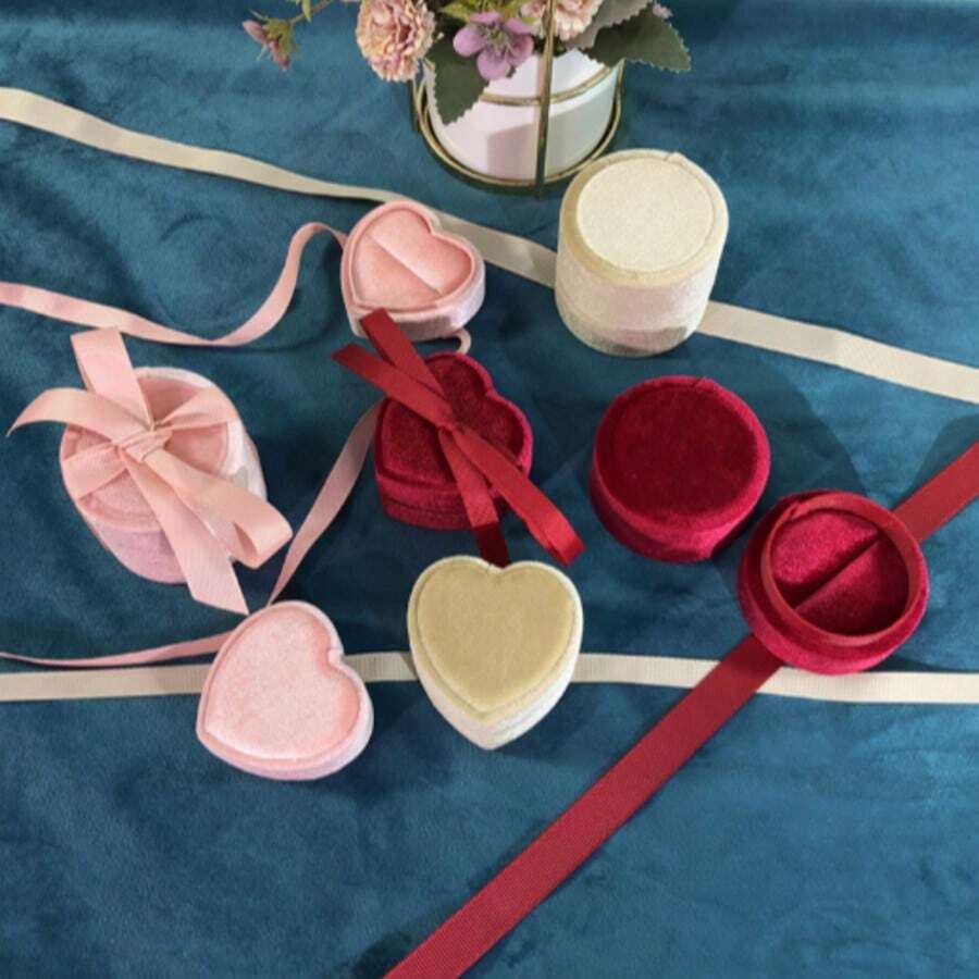 Vintage Heart-Shaped Mini Ring Box, Single Diamond Ring Box, Proposal Ring Box, Wedding Ceremony Ribbon Necklace Box, Jewelry Prop Storage Box - Multicolor - View 1