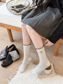 1/3 Pairs Women's Korean Vintage Ruffle Lace Striped Personalized Fabric Label Letter Daily Commute Versatile Mid-Calf Socks, Autumn/Winter - Multicolor - View 5
