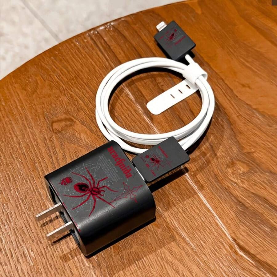 4pcs 2D Flat Design Spider Web Pattern Phone Charger Protector Set, Charger Head Cover + Cable Protector + Storage Rope, Compatible With IPhone 20W/18W Charger - Multicolor - View 1
