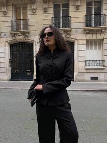 Cardigan lengan panjang leher bulat hitam elegan dan bergaya serbaguna dengan kancing bergaya retro untuk wanita - sempurna untuk pakaian musim gugur. - Hitam - View 8
