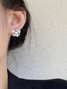 1 Pair Cool Elegant Rhinestone Small Round Ball Faux Pearl Stud Earrings Suitable For Women's Daily Wear - Silver - View 3