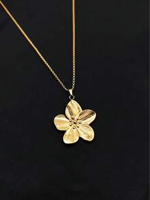 1pc Minimalist Natural Style Stainless Steel Gold-Plated Flower Pendant Necklace, Unisex, Daily Wear, Holiday Wear, Niche Luxury, Versatile - Yellow Gold - View 7
