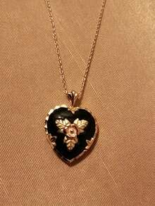 1pc Black Gothic Heart-Shaped Necklace,For Men's Jewelry Accessories With Leaf Design Element In The Center Of The Pendant,Must-Have Item For Outings - Necklace - View 2
