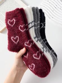 4/2 Pairs Ankara Red Heart Pattern Fluffy Mid-Calf Socks, Non-Slip Soft Warm, Suitable For Autumn/Winter - Multicolor - View 2
