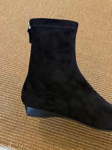 方頭彈性修身靴 2025新款秋冬法式復古通勤優雅時尚百搭軟底靴 - 黑色 - 查看 7