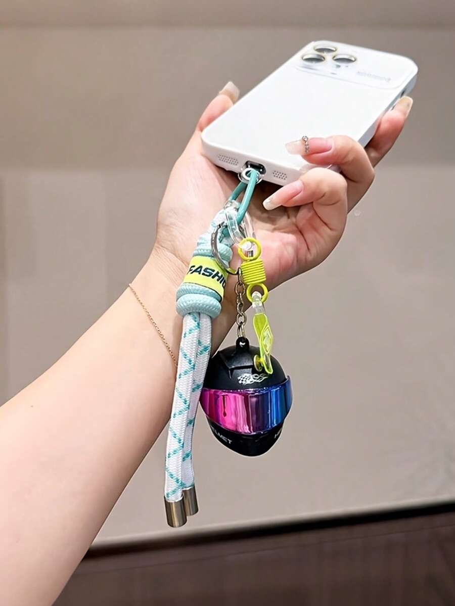 1 buah Gantungan Kunci Helm Motor Warna-warni, Liontin Helm Balap Mini dengan Tali Kepang, Gantungan Kunci Mobil, Hiasan Ransel/Tas Tangan, Aksesori Ponsel, Aksesori Pasangan, Cocok Sebagai Hadiah untuk Penggemar Sepeda Motor