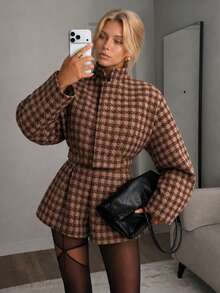 Women's Brown Houndstooth 2 Pieces Set, Cropped Jacket With High-Waisted Shorts, Suitable For Daily Commute, Vacation, Dating, Spring/Autumn - Coffee Brown - View 1