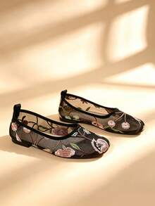 Women's Floral Embroidered Mesh Ballet Flats, Square Toe Breathable Slip-On Versatile Shoes - Black - View 2