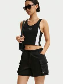 Nike 女款 AS W NK STREET UTL 梭織工裝短褲 IV5010-010 - 黑色 - 查看 5