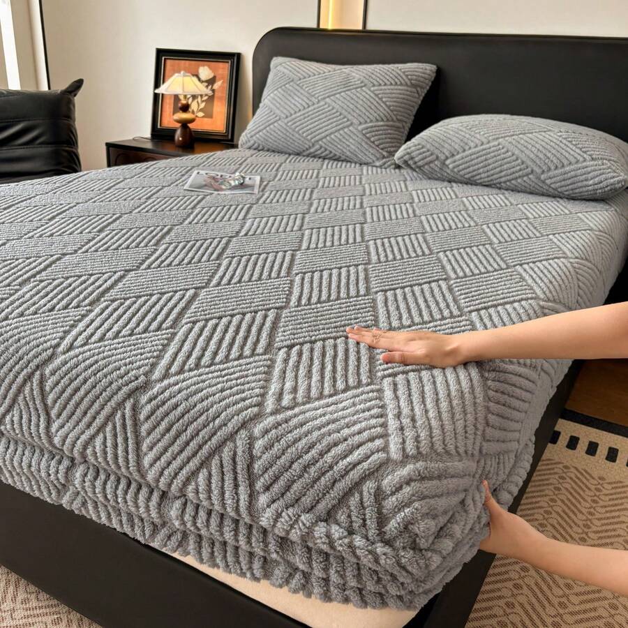 1pc Jacquard Fitted Sheet(Pillowcases Not Included), Available In Multiple Colors, Soft & Warm Mattress Protector, All‑Around Elastic Design, Comfortable And Durable Home Textile, Bedroom Bedding, Suitable For All Seasons, An Excellent Gift - Light Grey - View 1
