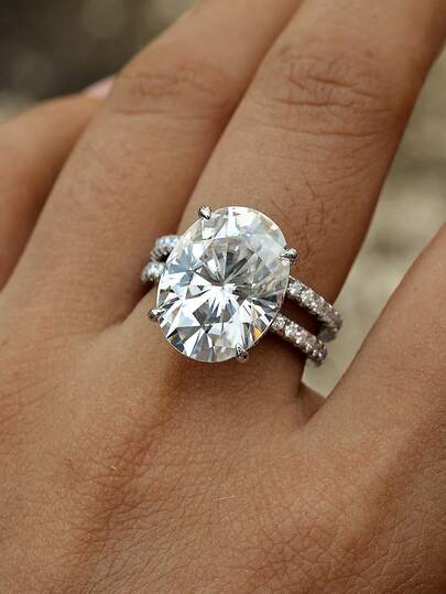 2pcs/Set Women's Stackable Rings With Large Oval Zirconia Main Stone, Thin Band, For Wedding, Date, Valentine's Day, Anniversary, Holiday Gift, Wedding Season