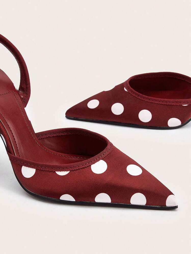 Sepatu hak tinggi stiletto seksi berbahan kulit paten dengan gesper, ujung persegi, dan ujung terbuka. - Burgundy - View 4