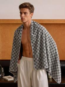 1/2 Pcs(13.39*29.13 Inch/27.56*55.12 Inch)Checkerboard Coral Fleece Towel&Bath Towel Set,Ultra‑Soft Skin‑Friendly,High Water‑Absorbent,Lint‑Free,Quick‑Dry Thick Hand Towel, For Daily Use In Bathroom,Shower,Gym,Spa,Dorm Must‑Have For Back‑To‑School - Grey - View 4
