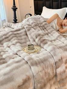 1pc Thick Fleece Blanket With Marble Splatter Pattern - Soft Blanket, Suitable For All Seasons, For Sofa, Bed, Car And Travel - Machine Washable, Guest Room Accessory Blanket, Soft Texture, Autumn Decor Blanket, Room Decor Blanket, Back To School/Dorm Bedding - Camel - View 4