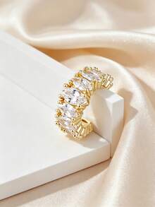 1pc Minimalist Inlaid Cubic Zirconia Exquisite C-Shaped Ear Clip, Best Choice For Women's Daily, Date, Party Fashion Matching - Yellow Gold - View 4