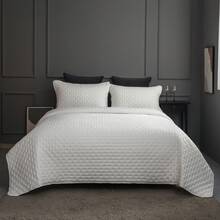 3 Piece Bedspread Embossed Pattern For All Season 220 X 240CM Soft Microfiber Reversible Patchwork Beddings Set Luxury Quilted Bed Throw For Bedroom Decor Reversible Coverlet - White - View 9