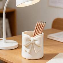 1pc Bowknot Desktop Storage Bucket, Makeup Brush Holder, 3D Pen Holder, Lip Gloss Eyebrow Pencil Makeup Brush Rack, Makeup Brush Storage Box, Lipstick Eyebrow Pencil Storage Box, Lipstick Setting Box, Eyebrow Pencil Storage Box, Smooth Lines, Novel Design, Elegant And Luxurious Appearance - Makeup Brush Storage Box - View 4