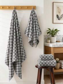 1/2 Pcs(13.39*29.13 Inch/27.56*55.12 Inch)Checkerboard Coral Fleece Towel&Bath Towel Set,Ultra‑Soft Skin‑Friendly,High Water‑Absorbent,Lint‑Free,Quick‑Dry Thick Hand Towel, For Daily Use In Bathroom,Shower,Gym,Spa,Dorm Must‑Have For Back‑To‑School - Grey - View 2