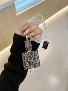 Minimalist Leopard Print Bow-Shaped Apple Charger Cable Protector, Suitable For 20W Apple 15 Charger Cable, 16 Pro Max Phone Data Cable, 13/14 Plus Protective Case, Anti-Break, Anti-Cat Bite - Brown Leopard Print - View 2