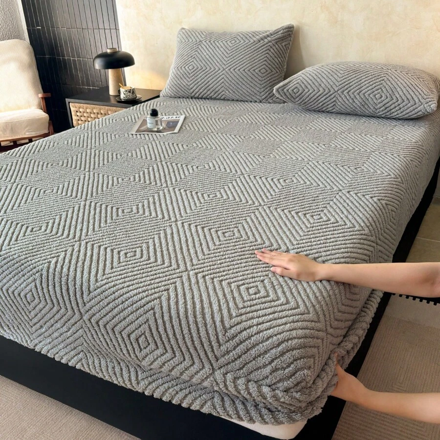 1pc Jacquard Fitted Sheet (Pillowcase Not Included), Multiple Colors Available, Soft & Warm Mattress Protector, All-Around Elastic Design, Comfortable & Durable Home Textile, Bedroom Bedding, Suitable For All Seasons, Great Gift - Light Grey - View 1