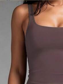 Women's Casual Sports 2 Pieces Set, U-Neck Backless Sleeveless Tank Top With Removable Padded Cups, High-Waisted Slim-Fit Capris, Suitable For Yoga, Running, Outdoor Sports - Brown - View 8