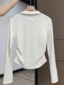 Polo Collar V-Neck Design Long Sleeve Top With Side Ruched Waist, Flattering Fit, NY Letter Print, Cropped Length, Versatile Style - White - View 2