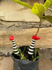 2pcs Printed Gothic Fence Design Witch Leg Planter Decor Ground Stake, Potted Plant Garden Decoration, Yard Lawn Ornament, Suitable For Easter, Halloween And Seasonal Home Garden Outdoor Decor, Horror Style - Multiple Styles - View 5