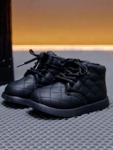 Children's Quilted Diamond Pattern Ankle Boots For Girls Lace-Up Thermal Lined Thick Sole Anti-Slip Casual Shoes For Autumn/Winter - Black - View 1