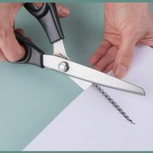 Green Safety Edge Scissors, Comfortable Grip, Hand-Held Serrated Sewing Scissors, Professional Tailoring - Zigzag Stitch - View 8