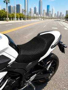 Universal Motorcycle Seat Cushion (Random), 3D Mesh Non-Slip Cushion Breathable Seat Cushion Additions,Insulated And Breathable Car Cover,Suitable For Most Motorcycles, Does Not Shift Easily. A Practical And Excellent Gift For Commuting And Outings - Multicolor - View 3