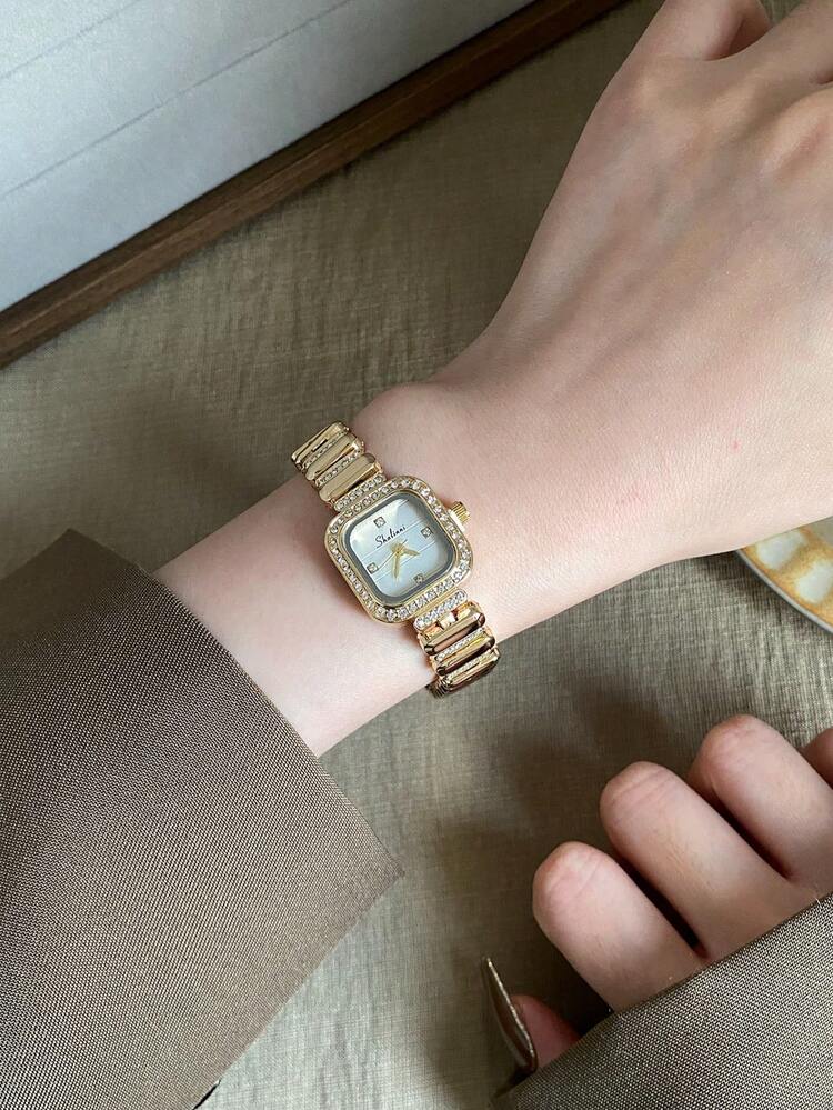 Elegant Gold Square Women's Watch, White Dial, Rhinestone Bezel And Rhinestone Hour Markers, Suitable As A Daily Gift - Gold - View 4