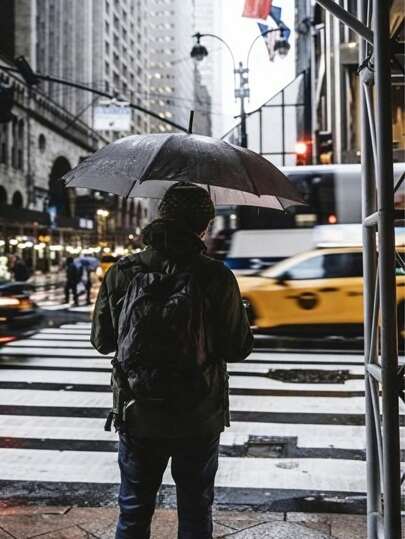 Transparent Hook-Handle Long Umbrella, Clear Canopy, Multi-Rib Windproof, One-Click Open, Dual Use For Rain & Photography