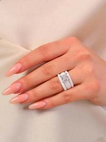 Set Cincin Silikon 3 Buah dengan Batu Zirkonia Potongan Persegi, Cocok untuk Pemakaian Sehari-hari, Pernikahan, Hari Valentine, Ulang Tahun, dan Acara Pemberian Hadiah. - Cincin silikon hitam dan putih - View 1