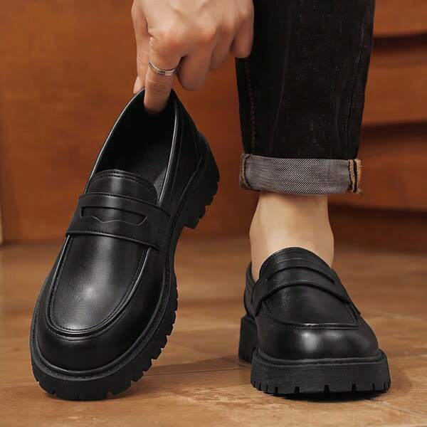 Zapatos Formales para Hombre Moda Suela Gruesa Dedo Gordo Mocasines Slip-On Estilo Británico Zapatos de Negocios Trabajo Casual Caminata Diaria, Talla Corre Grande