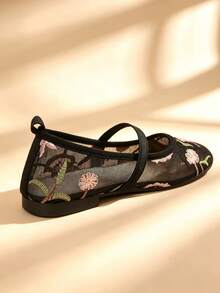 Women's Lace Mesh Embroidered Mary Jane Flat Shoes, Elastic Strap Square Toe Soft Sole Casual Shoes - Black - View 6