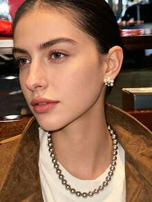 1 Pair Cool Elegant Small Round Ball Rhinestone Faux Pearl Stud Earrings Suitable For Women's Daily Commute Wear - Silver - View 5