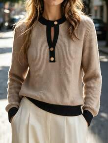 SEREN Fashion كنزة نسائية كاجوال اللون، ملابس علوية محبوكة بأكمام طويلة مع فتحة رقبة على شكل ثقب مفتاح وزينة أزرار - كاكي - مشاهدة 3