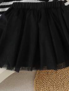 2pcs Baby Girl Sweet Cool Style Striped Hollow Bow Long Sleeve Top & Mesh Puff Skirt Set, Spring/Autumn - Black - View 7