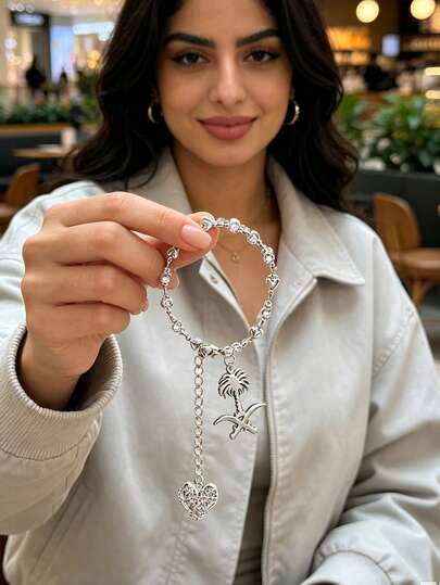Saudi Arabia Palm Tree Pendant, Heart-Shaped Crystal Bead Chain With Hollow Lace Heart Pendant Extension Chain, Arab Nation Symbol Palm And Sword Pendant Jewelry, Car Steering Wheel Hanging Ornament, Fashion Bag Charm, Key Pendant, With Lobster Clasp Adjustable Extension Chain, Saudi Culture Symbol Souvenir Accessory, Ramadan, Eid Al-Fitr, Eid Al-Adha Holiday Gift For Saudi Women And Ramadan Women, Ideal Choice For Festivals, National Day Celebrations, Family Gatherings And Travel Souvenirs
