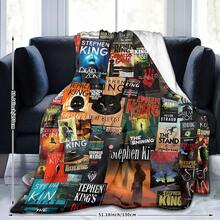 1 pièce de couverture en polaire douce et chaude sur le thème des livres de Stephen King, convenant pour le camping en plein air, les voyages, l'utilisation à la maison sur le canapé, le lit, le salon, le bureau. Antibactérienne et épaisse, un cadeau idéal pour les fêtes, l'utilisation quotidienne, toutes saisons. - Multicolore - Voir 8