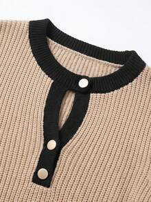 SEREN Fashion كنزة نسائية كاجوال اللون، ملابس علوية محبوكة بأكمام طويلة مع فتحة رقبة على شكل ثقب مفتاح وزينة أزرار - كاكي - مشاهدة 7