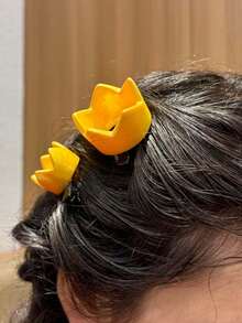 4/2pcs Mini Crown Hair Clips, Geometric Cute Small Crown Alligator Hair Clips, Prince Princess Birthday Accessories, Fun Side Bangs Clips, New Year Party Kawaii Hair Clips - Multicolor - View 4