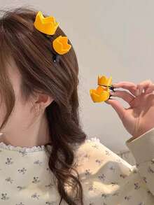 4/2pcs Mini Crown Hair Clips, Geometric Cute Small Crown Alligator Hair Clips, Prince Princess Birthday Accessories, Fun Side Bangs Clips, New Year Party Kawaii Hair Clips - Multicolor - View 3