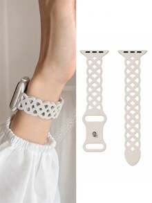 White Hollow Lace Pattern Silicone Watch Band For Apple Watch, Fashion Lightweight Breathable Wristband, Compatible With Series 1-11, SE, Ultra Series, Multiple Sizes Available, Women's Daily Commute Sports Watch Replacement Band - Starlight - View 1