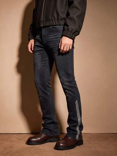 Jeans acampanados negros desgastados con estiramiento para hombre, pantalones de mezclilla ajustados con rayas laterales y adornos de strass, estilo retro Y2K para usar en todas las estaciones