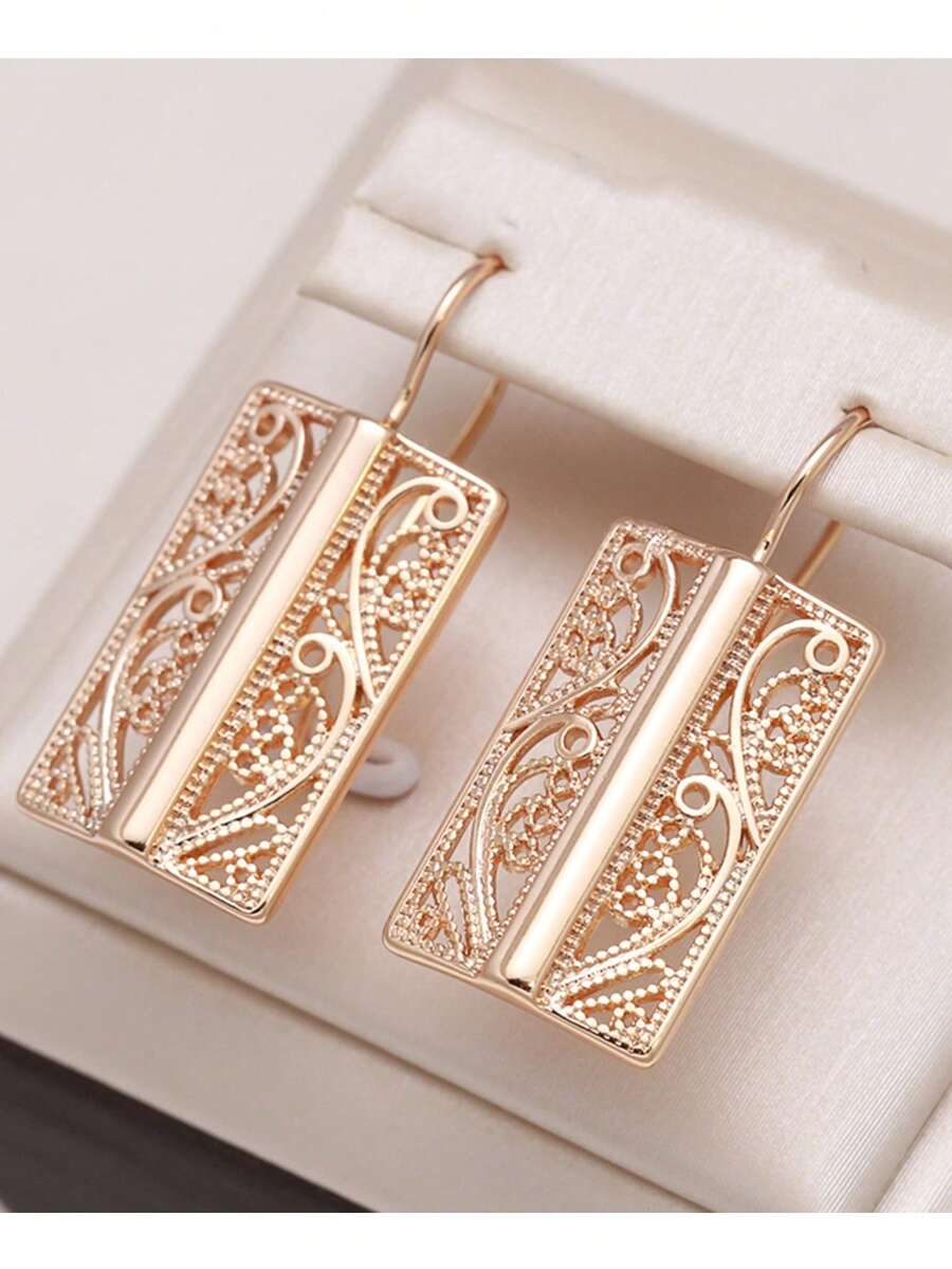Gmzalx Hollow Metal Flower Long Dangle Earrings, Creative Bridal Earrings, Women's Daily Fashion Accessories - Hollow - View 1