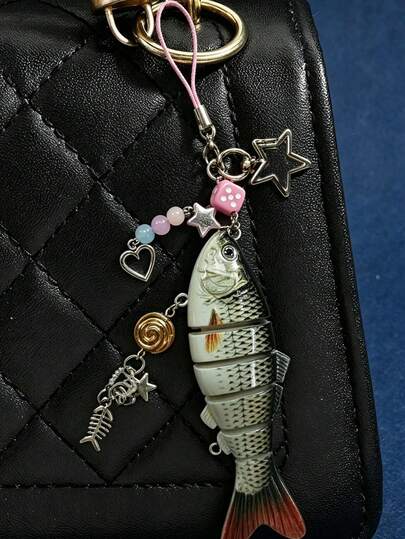 1pc Y2K Fish Pendant Beaded Keychain, Star & Heart Metal Charm, Handbag Accessory Fashion Gift, Fishing Enthusiast Ornament