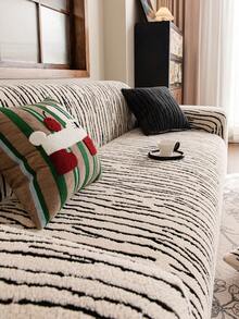 1pc Minimalist Solid Color Premium Sofa Cover, Cat-Like Softness Without Shedding, Suitable For All Four Seasons, Hand Washable And Machine Washable, Cat Scratch Resistant, Easy To Clean, Odorless, Pet-Friendly - Beige - View 8