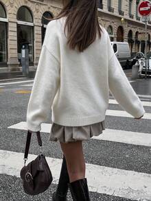 Sweater Wol Elegan Wanita dengan Bordir Garis Tekstur 3D Gaya Klasik, Cocok untuk Kembali ke Sekolah, Lengan Panjang, Warna Putih, Atasan Rajut Bergaris, Gaya Streetwear Musim Gugur - Putih - View 8