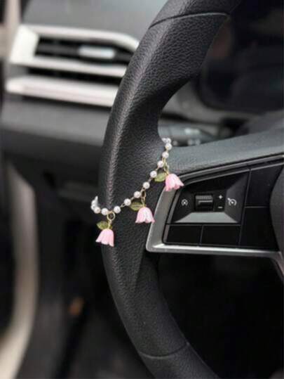 European And American Fashion Fresh Cute Flower Car Hanging Ornament, Suitable For Girls' Car Interior Decoration